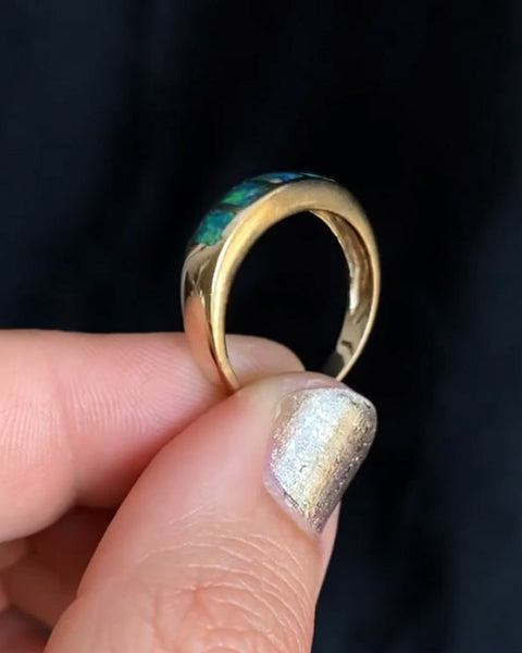 Vintage 14k Opal Band (sz 7.25)