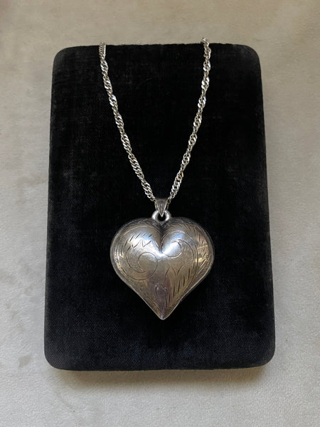 XL Engraved Puffy Heart + Singapore Chain Necklace