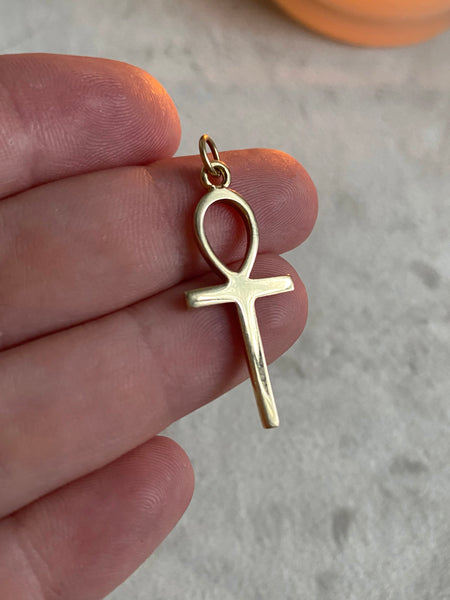 Vintage Ankh Charm (14 karat)