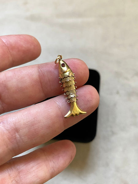 RARE Vintage 14k Gold Articulated Fish Charm