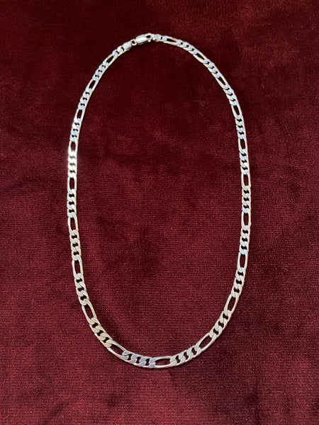20" Vintage Italian Diamond Cut Figaro Chain