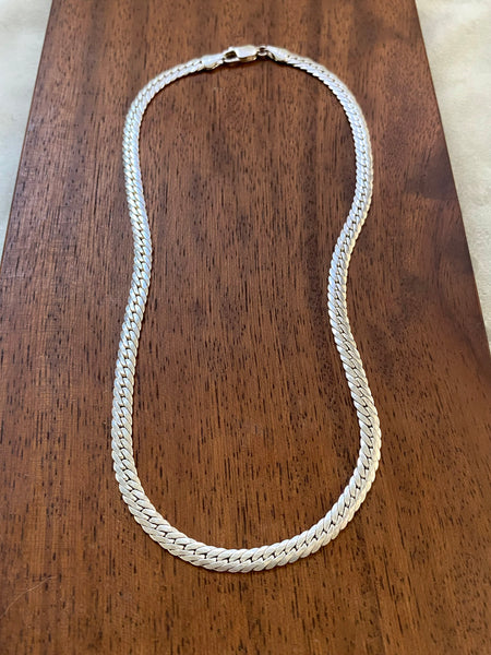 16" Vintage Flat Curb Chain