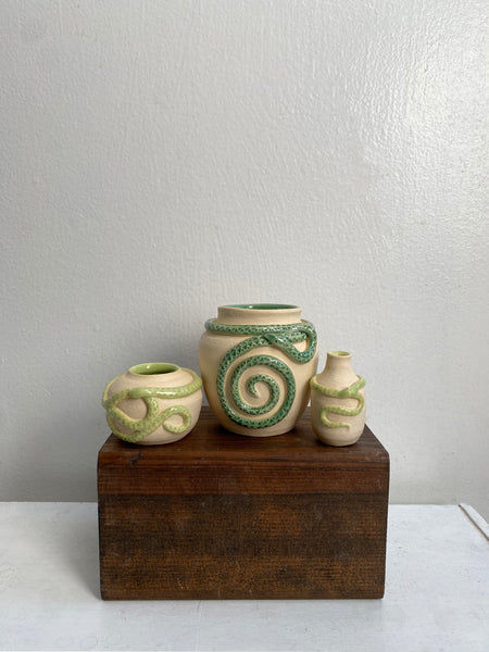Mini Bright Green Snake Pot