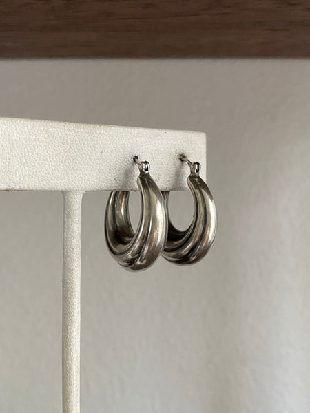 Vintage Sterling Silver Ripple Hoops