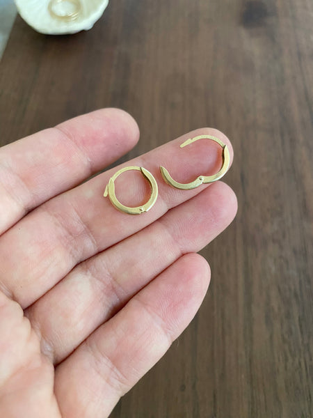 Vintage Perfect Hinged Hoops (14k)