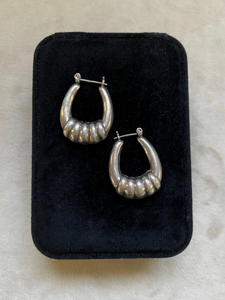 Vintage Sterling Silver Knocker Hollow-Form Hoops