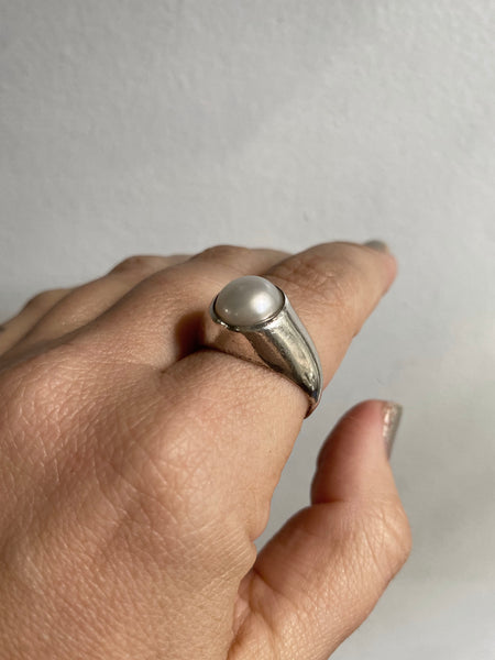 Vintage Sterling Silver Button Pearl Signet Ring sz 9.5