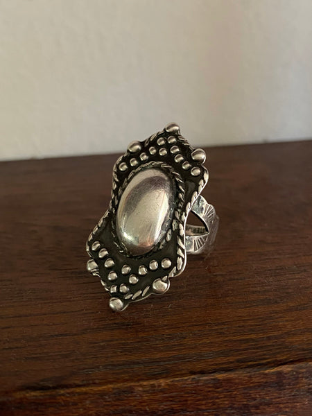 Vintage Shield Ring Sz 8