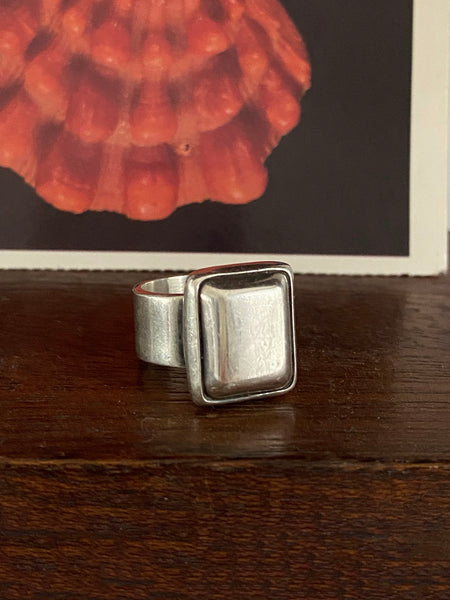 Vintage Solid Sterling Signet Ring sz 7.5