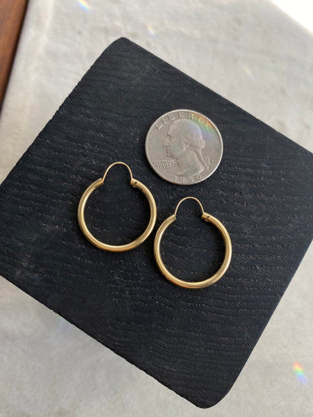 Vintage Classic Hoop Earrings (14k)