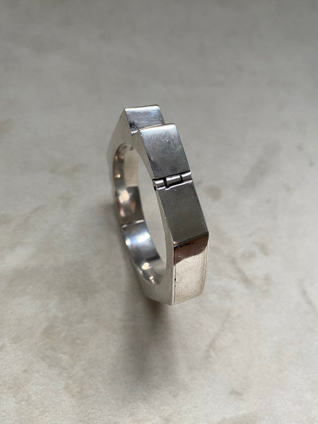 Vintage Taxco Sterling Silver Hinged Stepped Bangle
