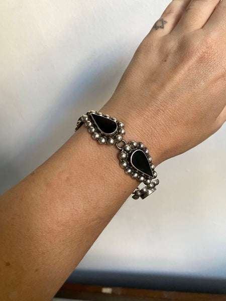 Vintage Sterling Taxco Onyx Teardrop Bracelet