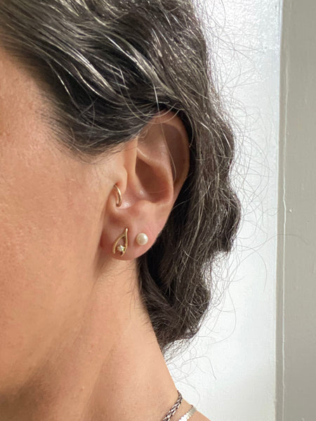 Vintage 14k Wishbone+Opal and Pearl Stud Earrings